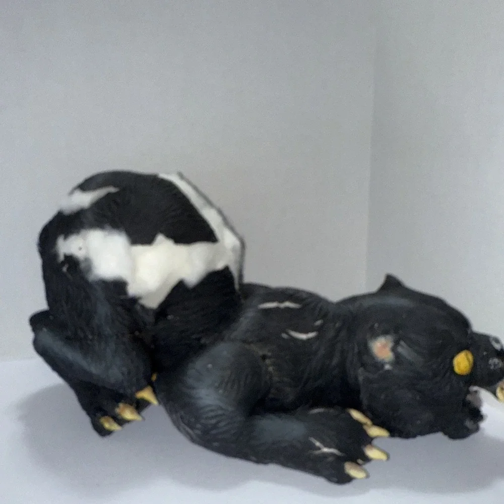 Vintage AS IS rubber attack black cat large Halloween pop decor